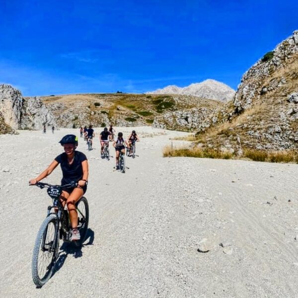 tour abruzzo bici